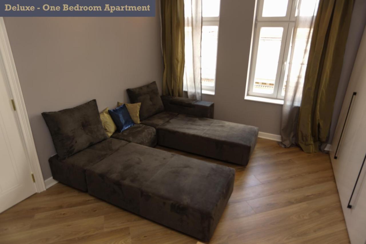 Moment Boutique Apartments Belgrad Exteriör bild