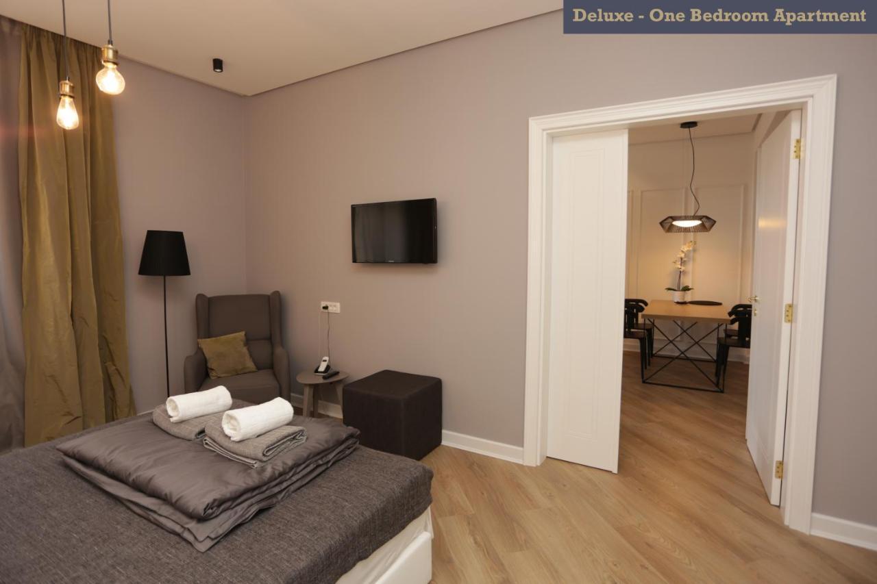 Moment Boutique Apartments Belgrad Exteriör bild