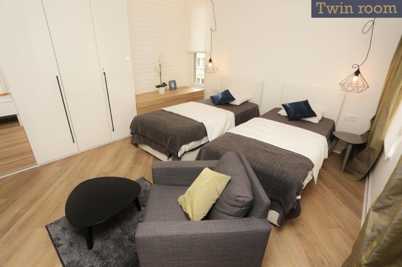 Moment Boutique Apartments Belgrad Exteriör bild